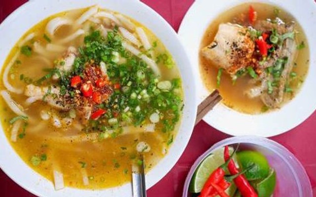 Bánh Canh Cá Lóc O Dung - Nguyễn Văn Lộng