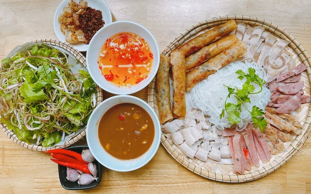 Quán Mon Mint - Bún Thịt Nướng & Bún Nem Rán