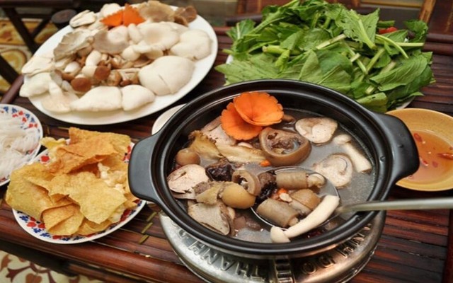 Lẩu Bò Cô Tư - Quan Nhân