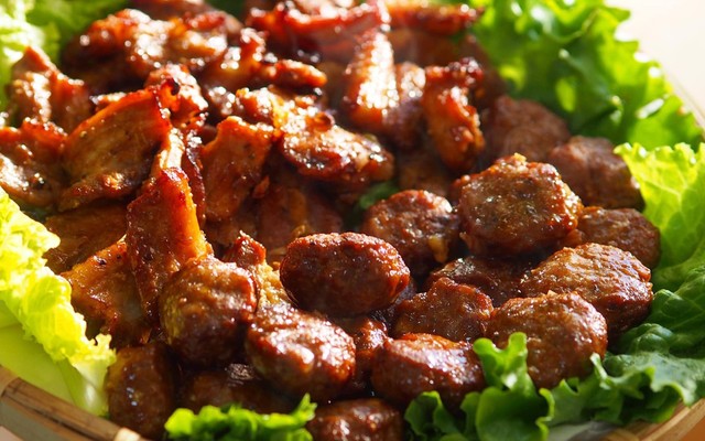 Khánh Ly - Bún Chả Gia Truyền