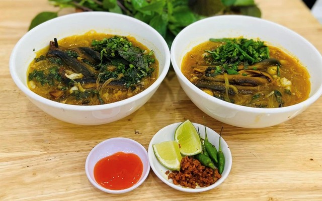 Lươn Tâm Quán - Đặc Sản Lươn Xứ Nghệ - Đường 2/4