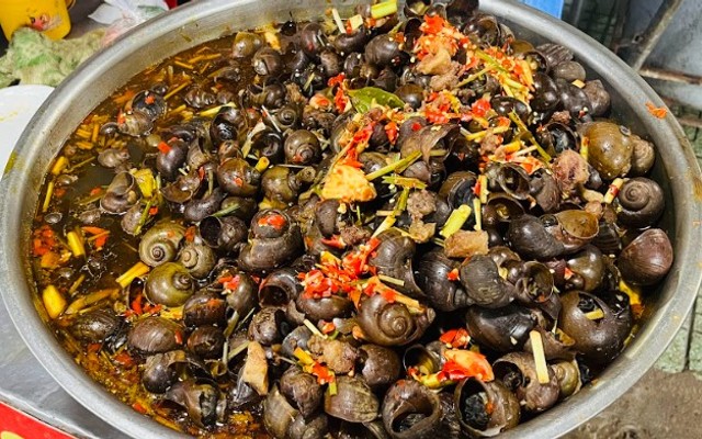 Ốc Chị Ái - 345 Tăng Bạt Hổ