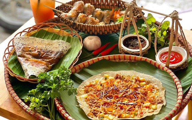 Bánh Tráng A Gánh - Võ Trứ