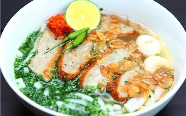 Bánh Canh Chả Cá Thân Ngọc - Chung Cư Bàu Cát 2