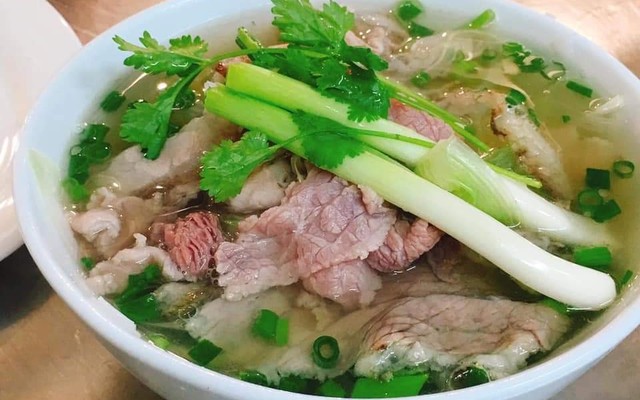 Phở Ngọ - Lẩu Bò - Nguyễn Ái Quốc
