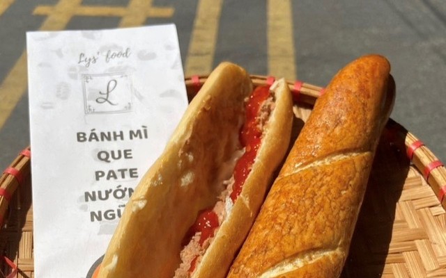 Bánh Mì Chuột Ông Lý - Cơ Sở Chính 01