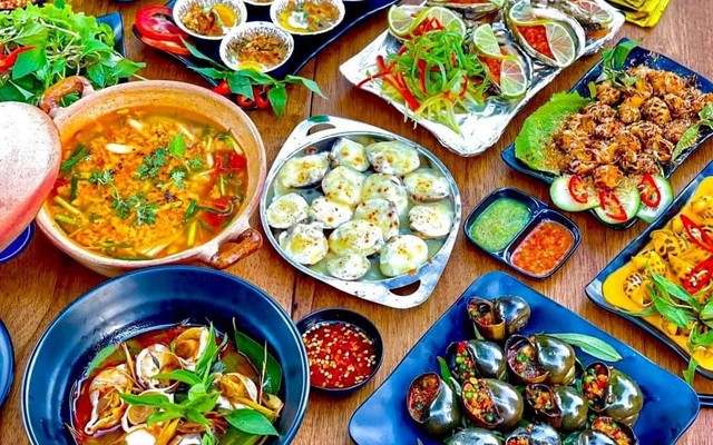 Quán Ốc Ngọc Loan - Lê Văn Duyệt