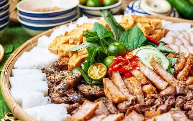 Bún Đậu Mẹt 1950 - Đình Thôn