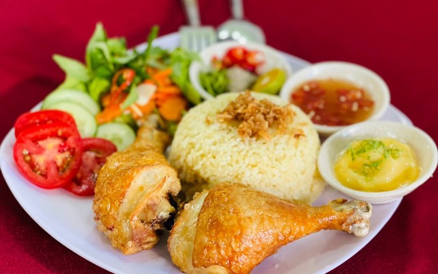 Quán Ăn Hoa Nam - 82 Võ Trứ