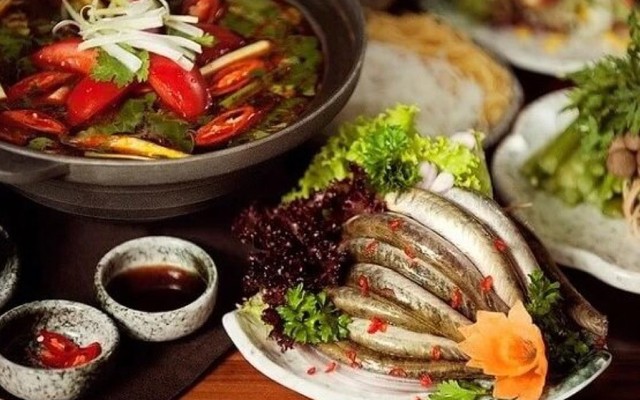 Lẩu Cá Kèo Bà Huyện - Bạch Đằng