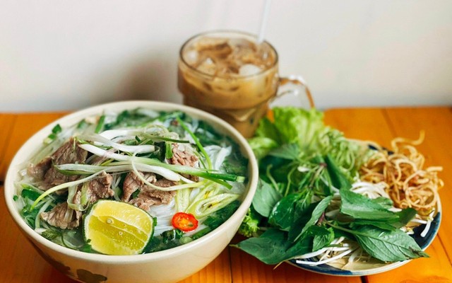 Phở Bắc 54 (Phở Bắc Ngã 5 Cũ) - 18A Hùng Vương