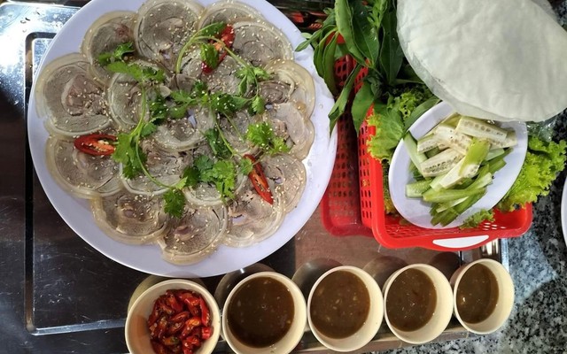 Lẩu Bò Năm Canh 7 - Nguyễn Xiển