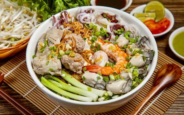 Hủ Tiếu Nam Vang Bi Béo - Nguyễn Thị Thử