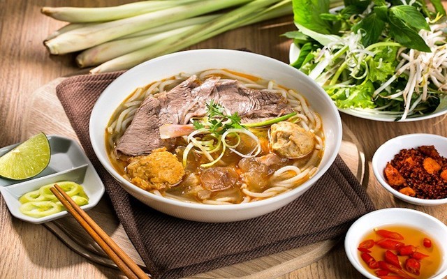 152 Hiền - Bún Bò, Mì Quảng & Gỏi Vịt - Chế Lan Viên