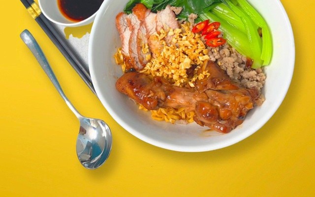 Mì Trộn Ryn - Mì Trộn Tóp Mỡ Trứng Lòng Đào - Nơ Trang Long