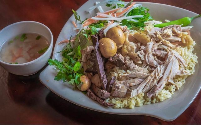 Cơm Gà Hội An, Xôi & Miến Gà - Phạm Nhữ Tăng