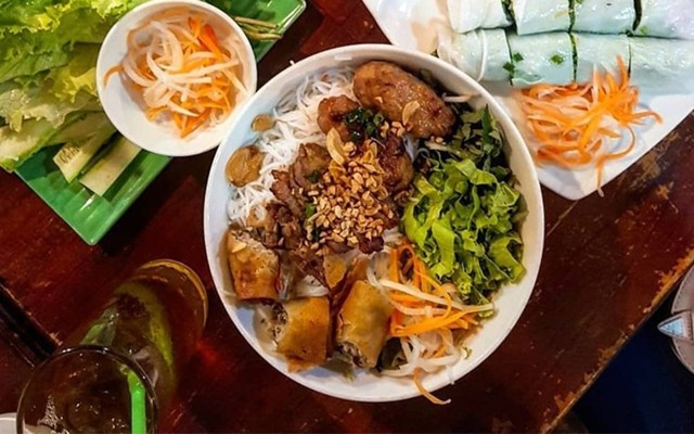 Bún Thịt Nướng 192 - Gò Dầu