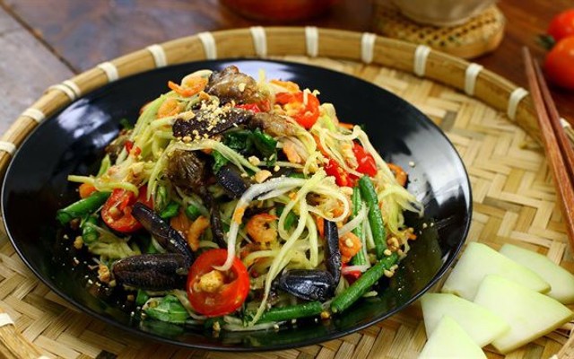 Gỏi Đu Đủ Đâm Ba Khía - Nguyễn Thượng Hiền