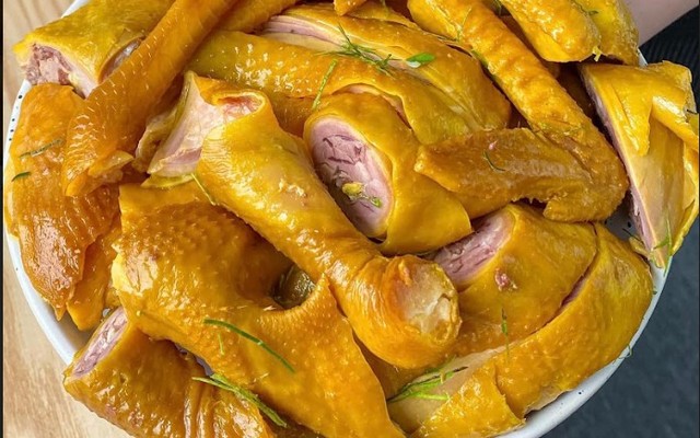 Gà Ủ Muối - Hồ Đắc Di