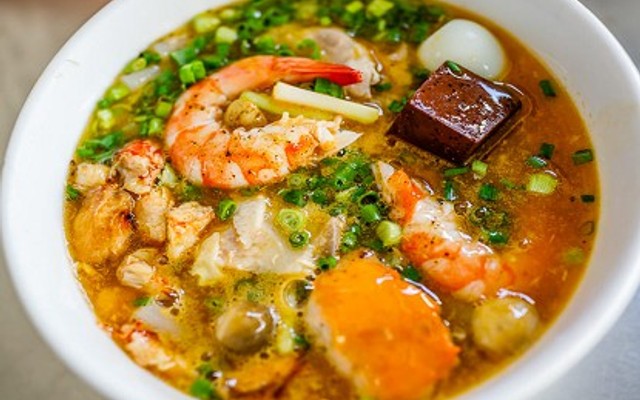 Bánh Canh Cua Cô Út - Tân Trang
