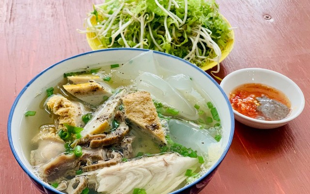 Bún Cá Tươi Cô Dung - Trần Quý Cáp