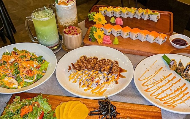 Phố Hội Bistro Garden - Mì Udon - Nguyễn Hồng