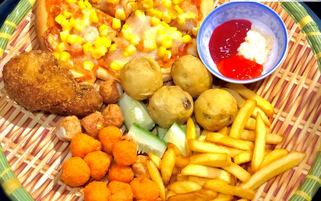 Moon&Sun - Pizza & Chicken