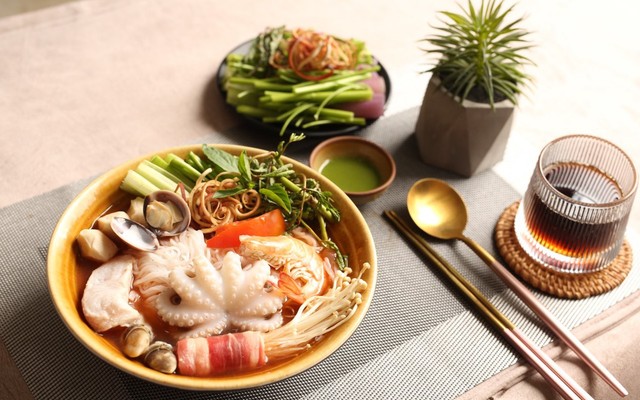 Tê Tê Quán - Bún Mọc & Lẩu Nướng - 22 An Thượng 11