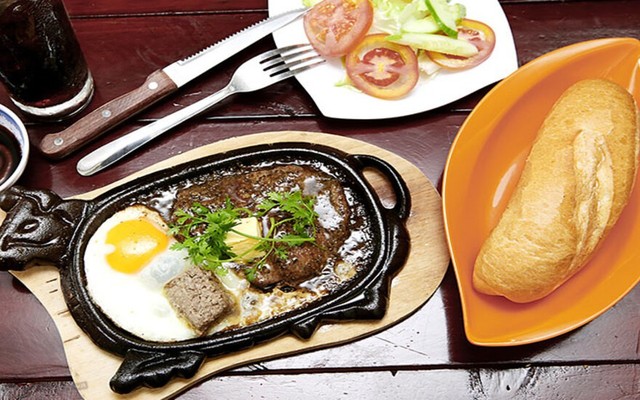 Bún Cá Chấm & Bánh Mỳ Bittet Thu Liên - Văn Quán