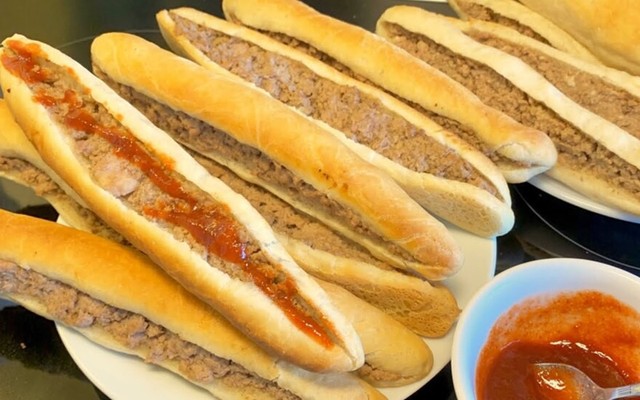 Bánh Mì Que Hạnh Hiên - Khương Trung