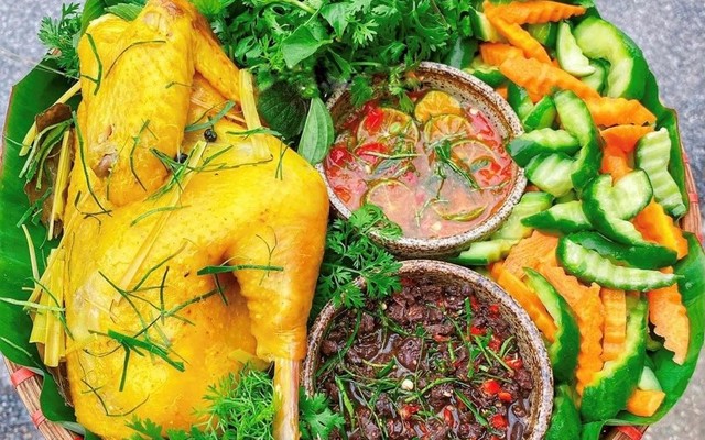 Thao Moon Food - Gà Ủ Muối