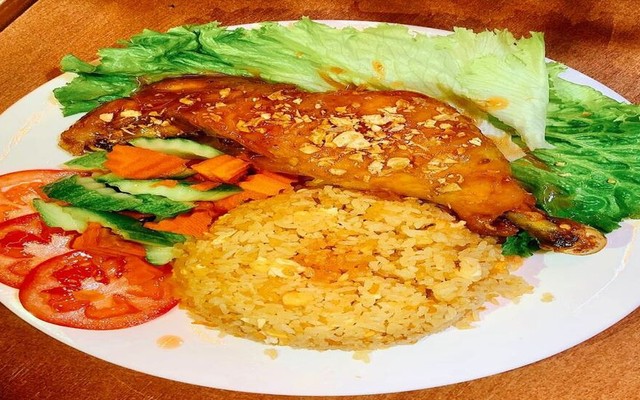 Tiệm Ăn Thanh Xuân - Cơm Gà Mắm Tỏi