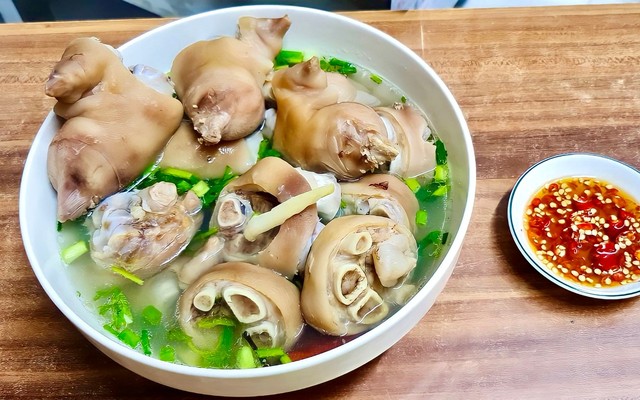 Giò Heo Nhà Bin - Nguyễn Văn Thương