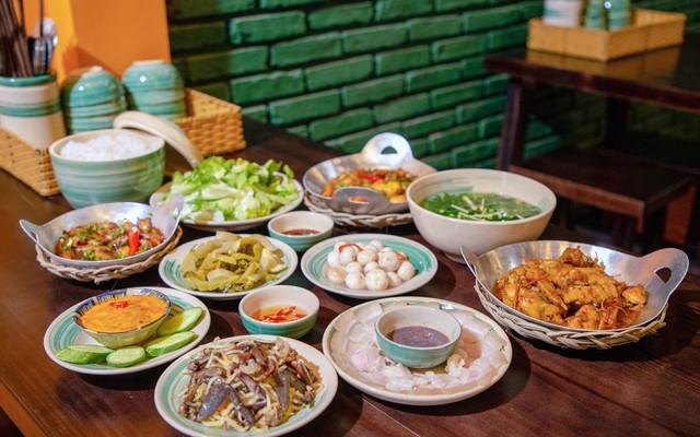 Quán Ăn Bếp Lam - KDC Phú Hòa