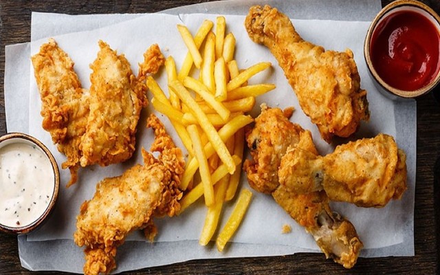 Mãn Nguyệt - Mỳ Ý, Gà rán & Pizza - Đặng Dung