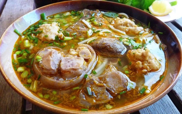 Bún Bò Huế Sông Hương - Phan Đăng Lưu