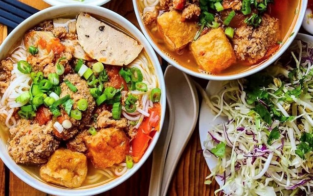 Quán Bún Riêu A Quốc -  Chu Văn An