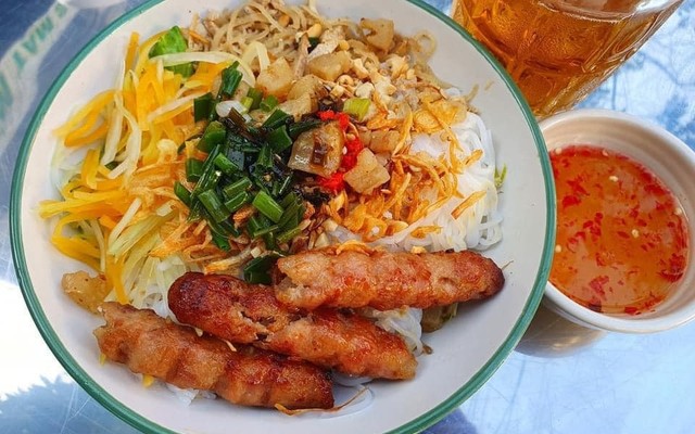 Nem Nướng Hải Nam - Bún Bò Huế & Bún Nem Nướng