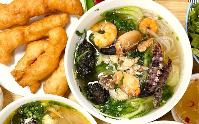 Cô Liên - Bún Cù Kỳ - Hai Bà Trưng