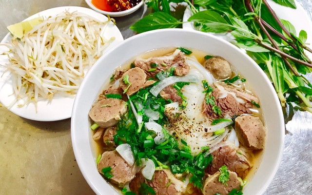 Phở Ông Hùng Mập - Khu Phố 8A