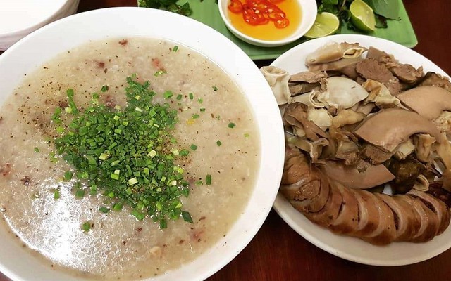 Cháo Lòng Gia Truyền Anh Đen - Tân Hoà Đông