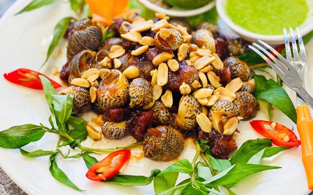 Cô Ốc - Lẩu, Nướng & Hải Sản - Hẻm 51 Đường 3 Tháng 2