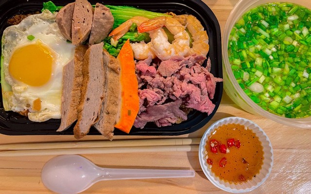 Mì Trộn Đặc Biệt Ngon Ngon - Đường Số 4