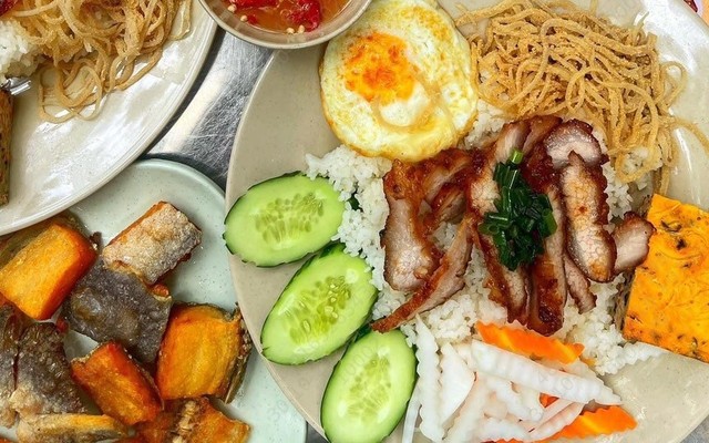 Cơm Tấm Chú Cọ - Phú Đô