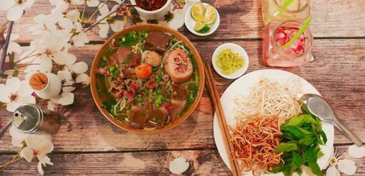 Bún Bò Huế Ngự Uyển - Chùa Láng | ShopeeFood - Food Delivery ...