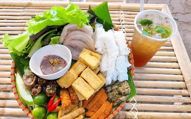 Bún Đậu Thị Bắp - Nơ Trang Long