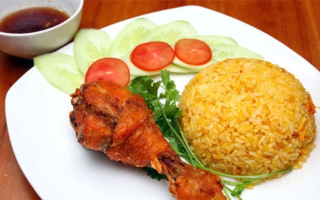 Cơm Gà Xối Mỡ Đăng - Đỗ Văn Thi