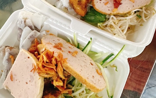 Bánh Cuốn Út Trâm - Trần Nhật Duật