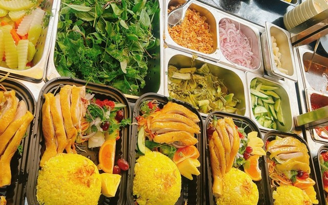 Thịnh Mai - Cơm Gà Hội An - 71 Nguyễn Đăng