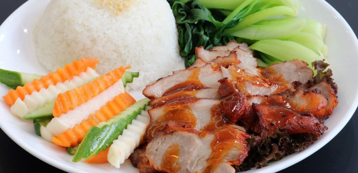 Cơm Chiên Heo Quay Tùng Hạnh - Trần Chiên | ShopeeFood - Food Delivery |  Order & get it delivered | ShopeeFood.vn